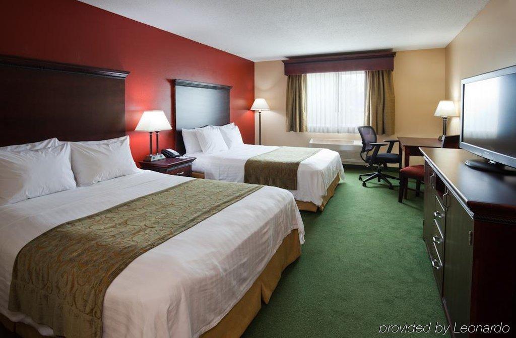 Grandstay Hotel & Suites Cambridge Habitación foto